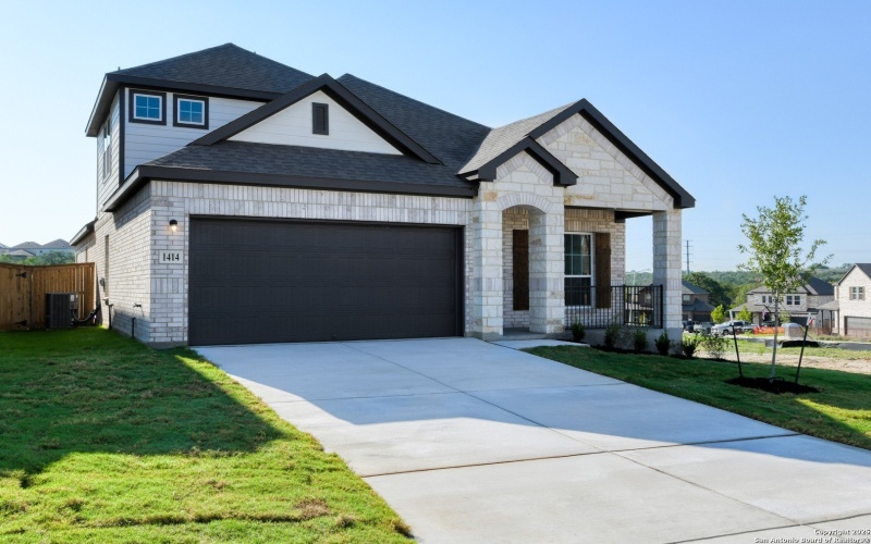 1414 Lockett Falls, San Antonio, TX 78245, 3 Bedrooms Bedrooms, ,2 BathroomsBathrooms,Residential,For Sale,1414 Lockett Falls,0,1873322