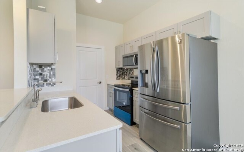 8227 Rain Dance Dr, San Antonio, TX 78242, 3 Habitaciones Habitaciones , ,2 BañosBaños,Residential,En Venta,8227 Rain Dance Dr,0,1919077