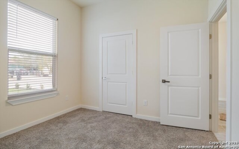 8227 Rain Dance Dr, San Antonio, TX 78242, 3 Habitaciones Habitaciones , ,2 BañosBaños,Residential,En Venta,8227 Rain Dance Dr,0,1919077