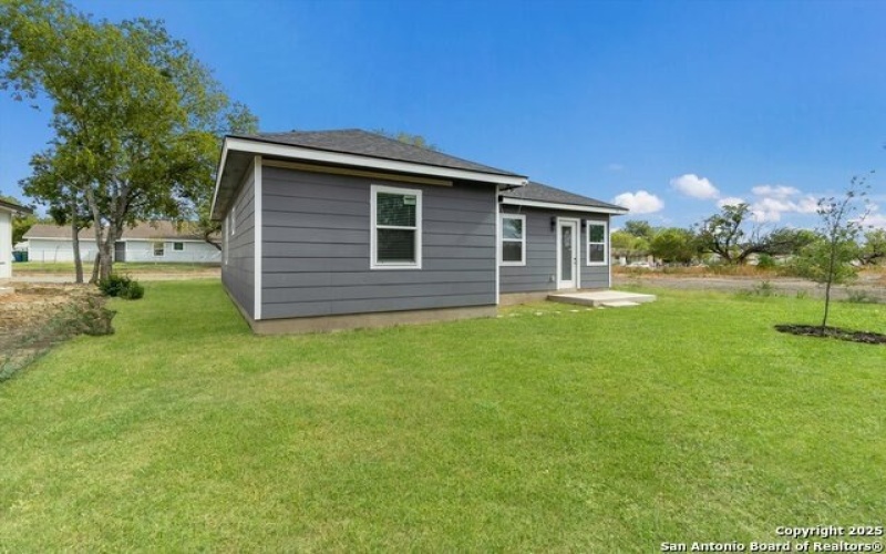 8227 Rain Dance Dr, San Antonio, TX 78242, 3 Habitaciones Habitaciones , ,2 BañosBaños,Residential,En Venta,8227 Rain Dance Dr,0,1919077