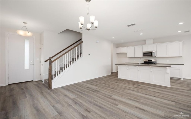 1420 Zurich Avenue, McAllen, TX 78504, 3 Bedrooms Bedrooms, ,2 BathroomsBathrooms,Residential,For Sale,1420 Zurich Avenue,470093