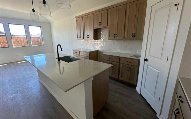 1324 Parkdale Street, Forney, TX 75126, 3 Bedrooms Bedrooms, ,2 BathroomsBathrooms,Residential,For Sale,1324 Parkdale Street,0,21098680