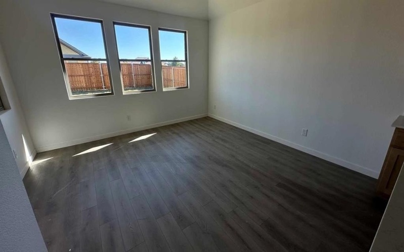 1324 Parkdale Street, Forney, TX 75126, 3 Bedrooms Bedrooms, ,2 BathroomsBathrooms,Residential,For Sale,1324 Parkdale Street,0,21098680