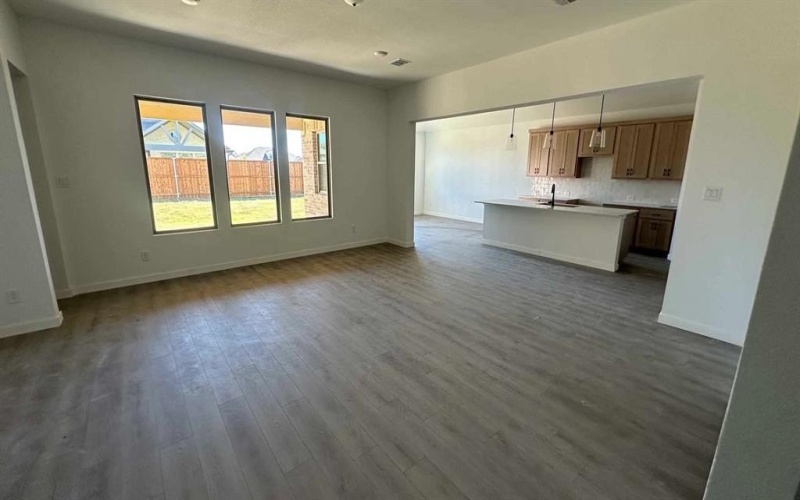 1324 Parkdale Street, Forney, TX 75126, 3 Bedrooms Bedrooms, ,2 BathroomsBathrooms,Residential,For Sale,1324 Parkdale Street,0,21098680