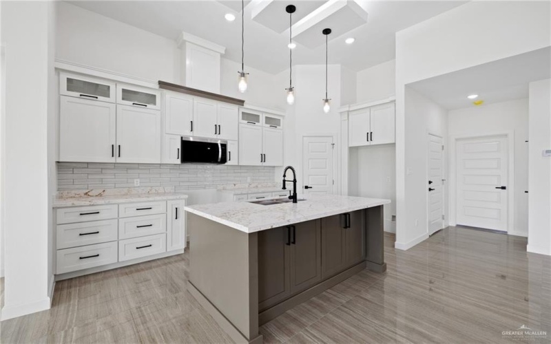 3008 E Brazil Avenue, Hidalgo, TX 78557, 3 Bedrooms Bedrooms, ,2 BathroomsBathrooms,Residential,For Sale,3008 E Brazil Avenue,0,464147