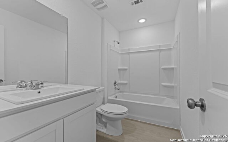 3836 Swift Fox Rd, New Braunfels, TX 78130, 3 Bedrooms Bedrooms, ,2 BathroomsBathrooms,Residential,For Sale,3836 Swift Fox Rd,0,1919143