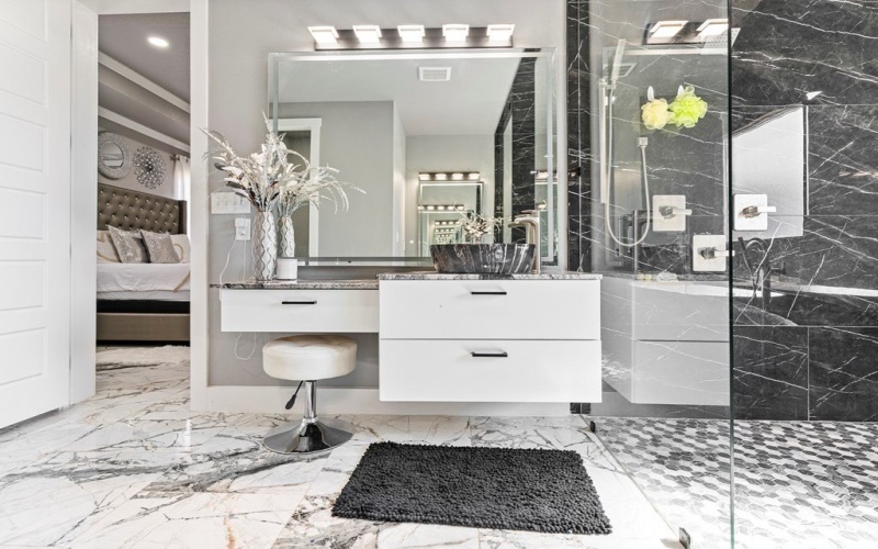 2701 Starling Dr, Midland, TX 79706, 4 Bedrooms Bedrooms, ,3 BathroomsBathrooms,Residential,For Sale,2701 Starling Dr,0,50086434