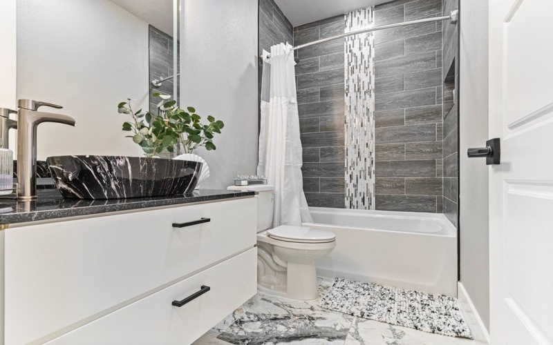 2701 Starling Dr, Midland, TX 79706, 4 Bedrooms Bedrooms, ,3 BathroomsBathrooms,Residential,For Sale,2701 Starling Dr,0,50086434