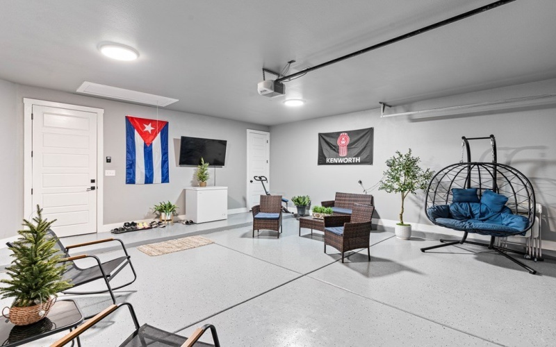 2701 Starling Dr, Midland, TX 79706, 4 Bedrooms Bedrooms, ,3 BathroomsBathrooms,Residential,For Sale,2701 Starling Dr,0,50086434