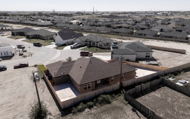 2701 Starling Dr, Midland, TX 79706, 4 Bedrooms Bedrooms, ,3 BathroomsBathrooms,Residential,For Sale,2701 Starling Dr,0,50086434