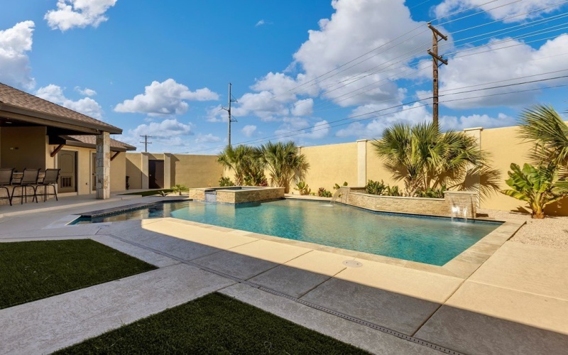 163 Rolling Winds Circle, Odessa, TX 79765, 4 Habitaciones Habitaciones , ,5 BañosBaños,Residential,En Venta,163 Rolling Winds Circle,0,164017