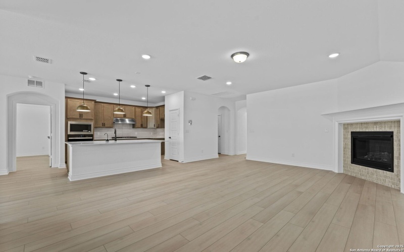 11351 Lone Ranger, San Antonio, TX 78254, 3 Habitaciones Habitaciones , ,2 BañosBaños,Residential,En Venta,11351 Lone Ranger,0,1919297