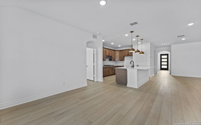 11351 Lone Ranger, San Antonio, TX 78254, 3 Habitaciones Habitaciones , ,2 BañosBaños,Residential,En Venta,11351 Lone Ranger,0,1919297