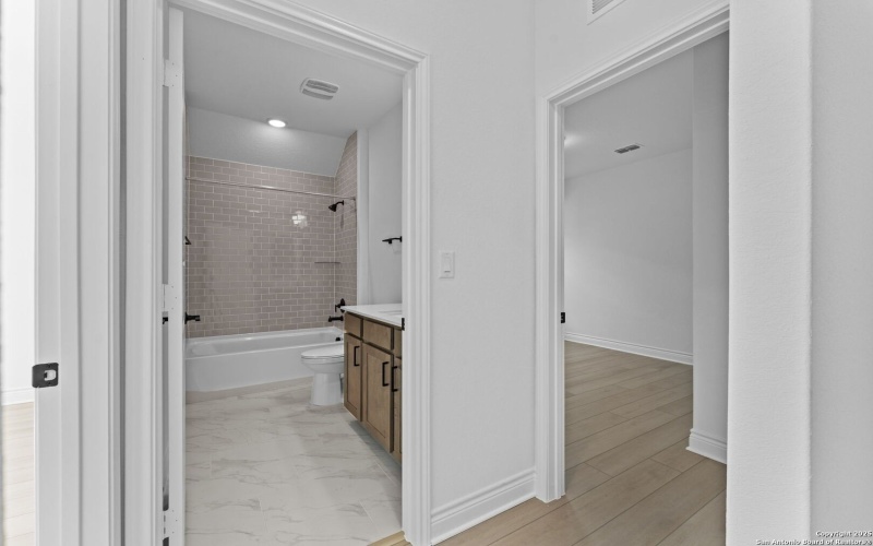 11351 Lone Ranger, San Antonio, TX 78254, 3 Habitaciones Habitaciones , ,2 BañosBaños,Residential,En Venta,11351 Lone Ranger,0,1919297