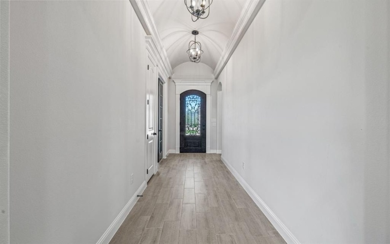 2160 Middlewood Circle, Granbury, TX 76049, 4 Bedrooms Bedrooms, ,2 BathroomsBathrooms,Residential,For Sale,2160 Middlewood Circle,0,21098557