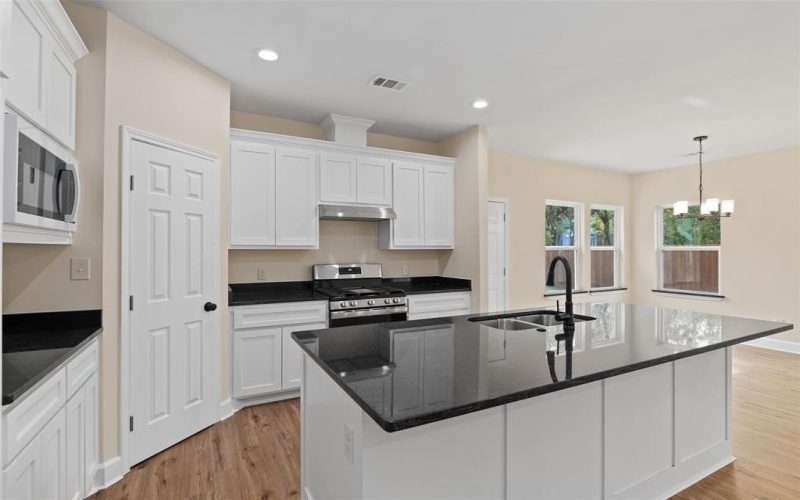 1522 Harris Street, Gainesville, TX 76240, 3 Habitaciones Habitaciones , ,2 BañosBaños,Residential,En Venta,1522 Harris Street,0,21098799