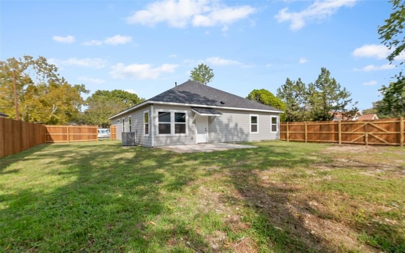 1522 Harris Street, Gainesville, TX 76240, 3 Habitaciones Habitaciones , ,2 BañosBaños,Residential,En Venta,1522 Harris Street,0,21098799