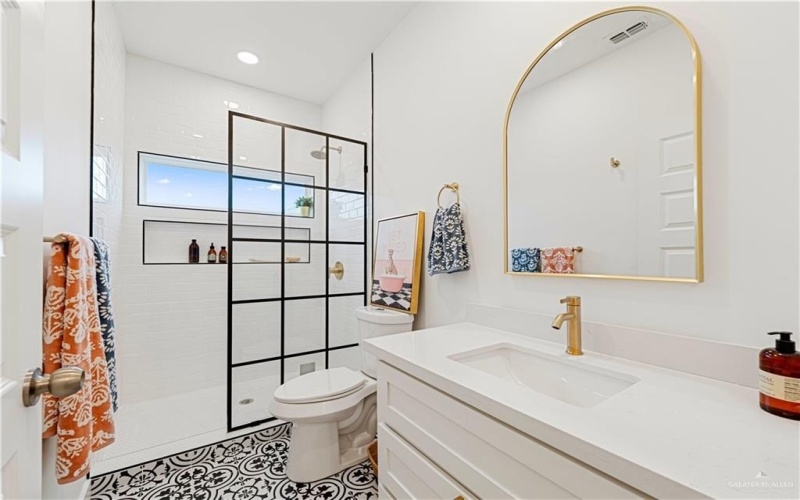 2637 Warbler Avenue, McAllen, TX 78504, 3 Habitaciones Habitaciones , ,2 BañosBaños,Residential,En Venta,2637 Warbler Avenue,0,485849