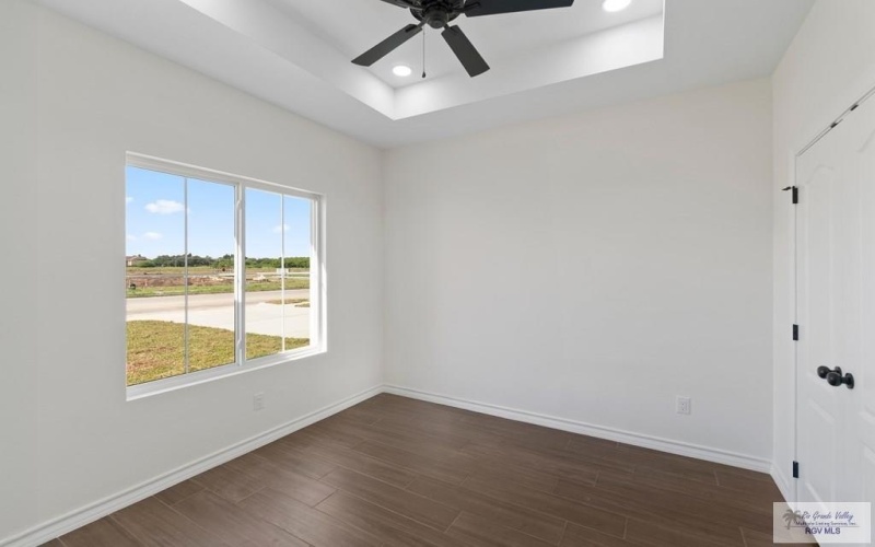 117 MARIGOLD DR, LOS FRESNOS, TX 78566, 3 Habitaciones Habitaciones , ,2 BañosBaños,Residential,En Venta,117 MARIGOLD DR,0,29769388