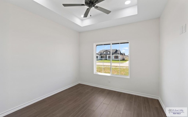 117 MARIGOLD DR, LOS FRESNOS, TX 78566, 3 Habitaciones Habitaciones , ,2 BañosBaños,Residential,En Venta,117 MARIGOLD DR,0,29769388