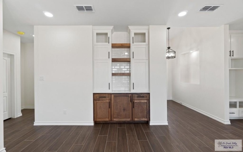 117 MARIGOLD DR, LOS FRESNOS, TX 78566, 3 Habitaciones Habitaciones , ,2 BañosBaños,Residential,En Venta,117 MARIGOLD DR,0,29769388