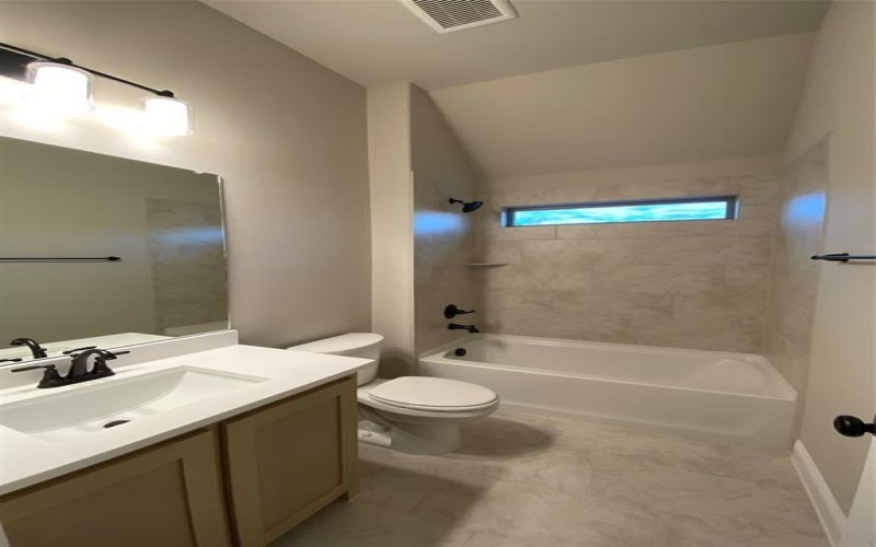 415 Aldred Street, Greenville, TX 75401, 4 Habitaciones Habitaciones , ,3 BañosBaños,Residential,En Venta,415 Aldred Street,0,21066236