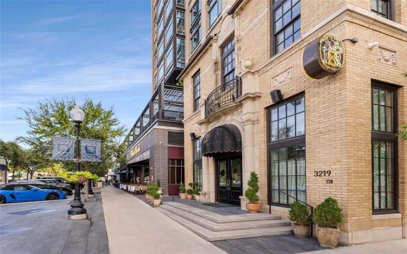 2015 N Prairie Avenue #101, Dallas, TX 75204, 2 Habitaciones Habitaciones , ,2 BañosBaños,Residential,En Venta,2015 N Prairie Avenue,0,21073866