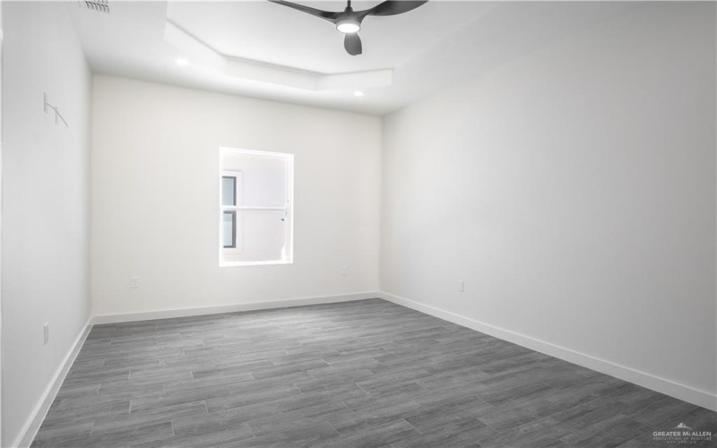 2104 E Viviana Street, Edinburg, TX 78542, ,Residential Multi Family,For Sale,2104 E Viviana Street,0,469454