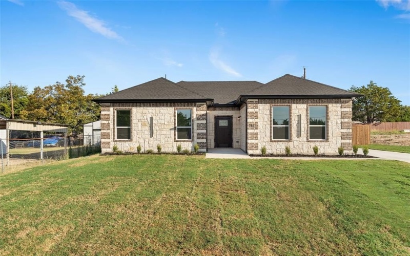 112 E Southbrook Drive, Glenn Heights, TX 75154, 3 Bedrooms Bedrooms, ,2 BathroomsBathrooms,Residential,For Sale,112 E Southbrook Drive,0,21098084