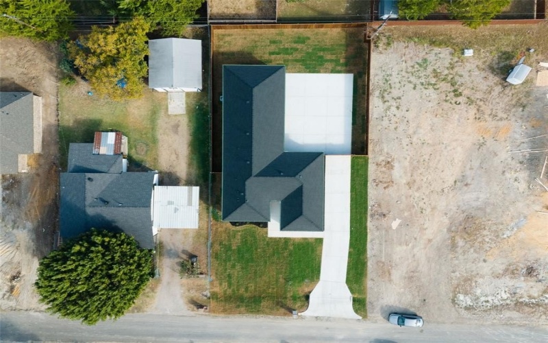 112 E Southbrook Drive, Glenn Heights, TX 75154, 3 Bedrooms Bedrooms, ,2 BathroomsBathrooms,Residential,For Sale,112 E Southbrook Drive,0,21098084