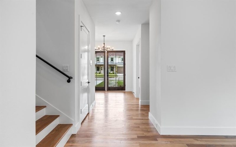 5916 Ellsworth Avenue, Dallas, TX 75206, 5 Bedrooms Bedrooms, ,6 BathroomsBathrooms,Residential,For Sale,5916 Ellsworth Avenue,0,21098566