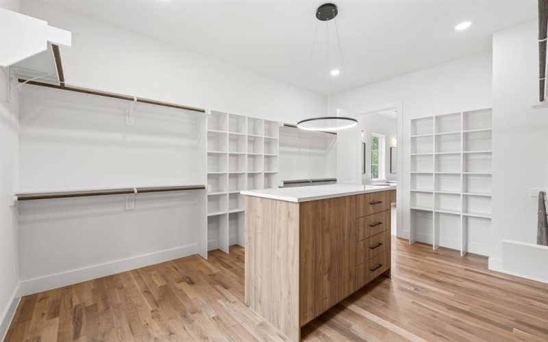 5916 Ellsworth Avenue, Dallas, TX 75206, 5 Bedrooms Bedrooms, ,6 BathroomsBathrooms,Residential,For Sale,5916 Ellsworth Avenue,0,21098566