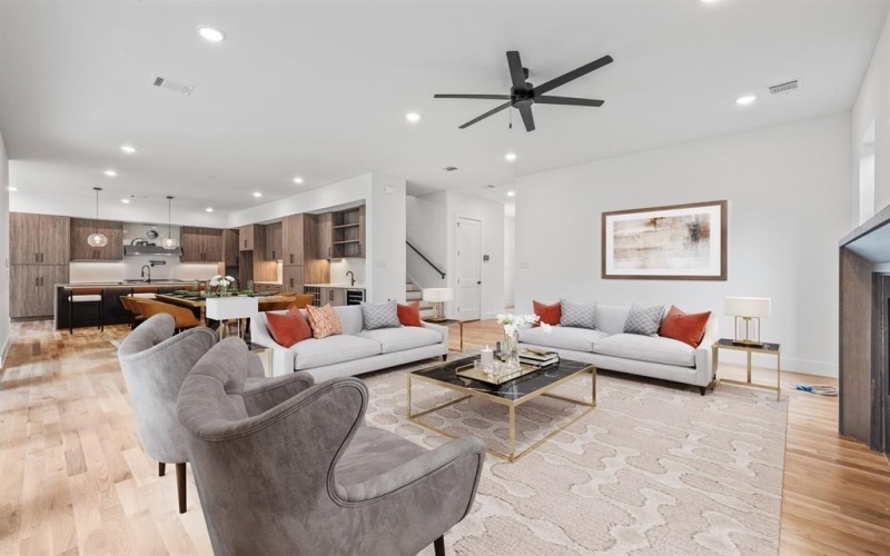 5916 Ellsworth Avenue, Dallas, TX 75206, 5 Bedrooms Bedrooms, ,6 BathroomsBathrooms,Residential,For Sale,5916 Ellsworth Avenue,0,21098566