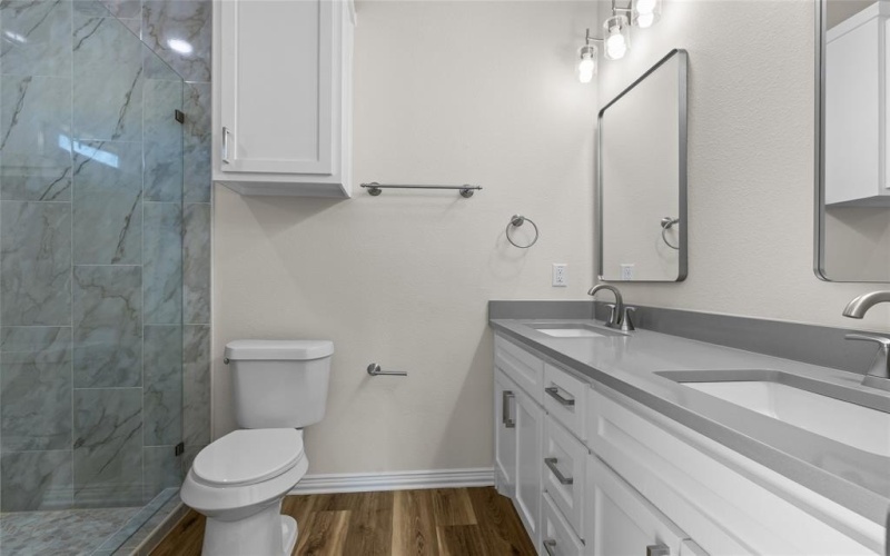 1407 N Rusk Street, Weatherford, TX 76086, 3 Habitaciones Habitaciones , ,2 BañosBaños,Residential,En Venta,1407 N Rusk Street,0,21098813