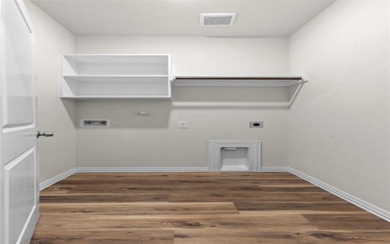 1407 N Rusk Street, Weatherford, TX 76086, 3 Habitaciones Habitaciones , ,2 BañosBaños,Residential,En Venta,1407 N Rusk Street,0,21098813