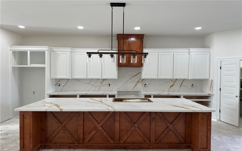 1705 Madison Street, Donna, TX 78537, 4 Habitaciones Habitaciones , ,3 BañosBaños,Residential,En Venta,1705 Madison Street,470131
