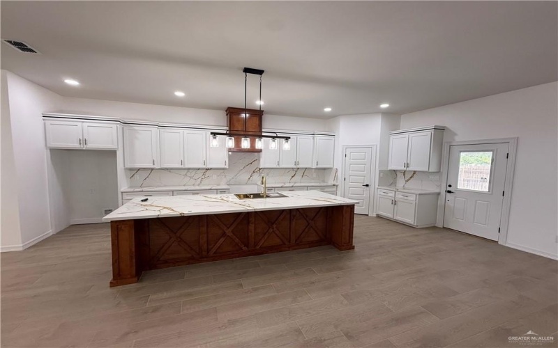1705 Madison Street, Donna, TX 78537, 4 Bedrooms Bedrooms, ,3 BathroomsBathrooms,Residential,For Sale,1705 Madison Street,0,470131
