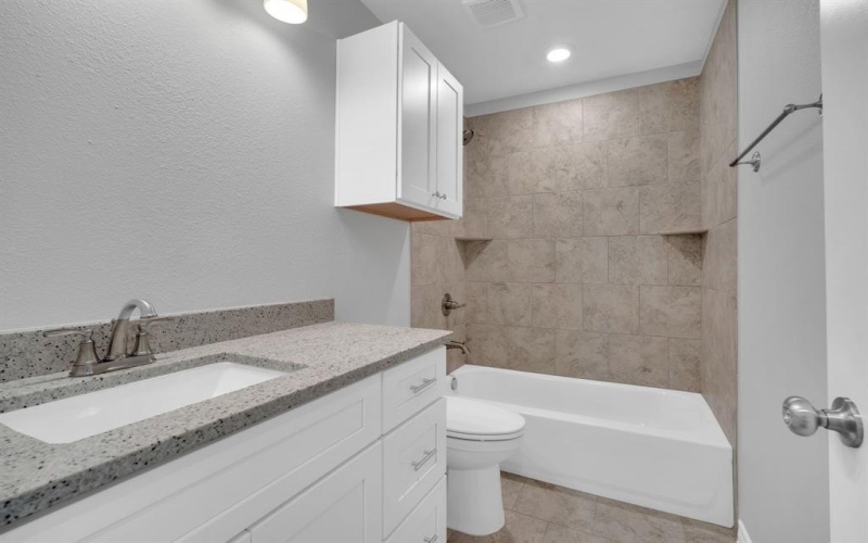 132 Joyce Street, Whitney, TX 76692, 4 Bedrooms Bedrooms, ,2 BathroomsBathrooms,Residential,For Sale,132 Joyce Street,0,21098945