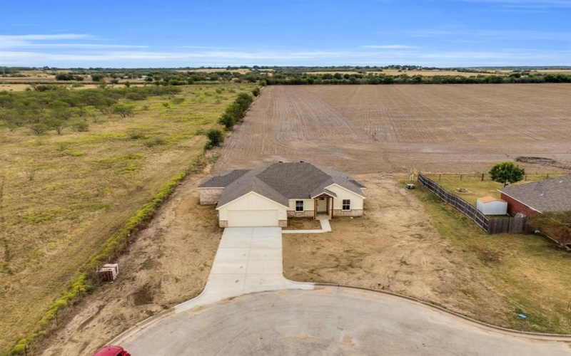 132 Joyce Street, Whitney, TX 76692, 4 Bedrooms Bedrooms, ,2 BathroomsBathrooms,Residential,For Sale,132 Joyce Street,0,21098945