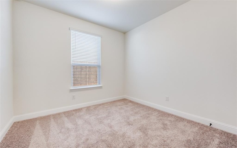 2700 Goldfinch Drive, Denton, TX 76205, 4 Bedrooms Bedrooms, ,2 BathroomsBathrooms,Residential,For Sale,2700 Goldfinch Drive,0,21099356