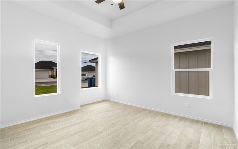 1005 Broken Arrow Drive, Alamo, TX 78516, 3 Habitaciones Habitaciones , ,2 BañosBaños,Residential,En Venta,1005 Broken Arrow Drive,464243