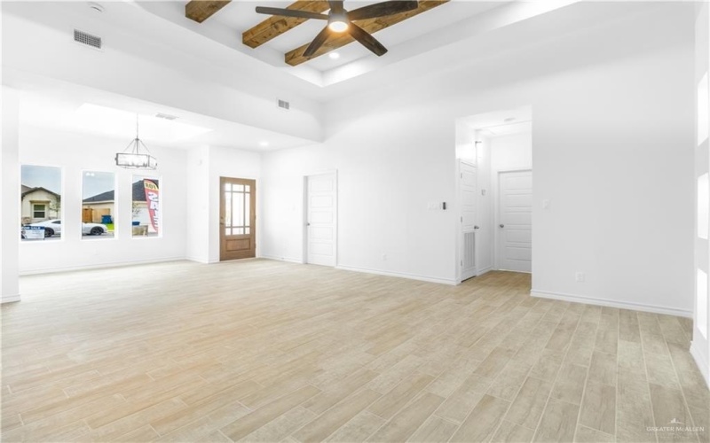 1005 Broken Arrow Drive, Alamo, TX 78516, 3 Habitaciones Habitaciones , ,2 BañosBaños,Residential,En Venta,1005 Broken Arrow Drive,464243