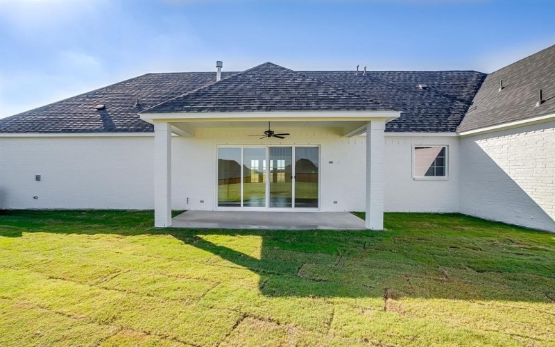 8129 Spanish Hills, Benbrook, TX 76126, 4 Habitaciones Habitaciones , ,2 BañosBaños,Residential,En Venta,8129 Spanish Hills,0,21099774