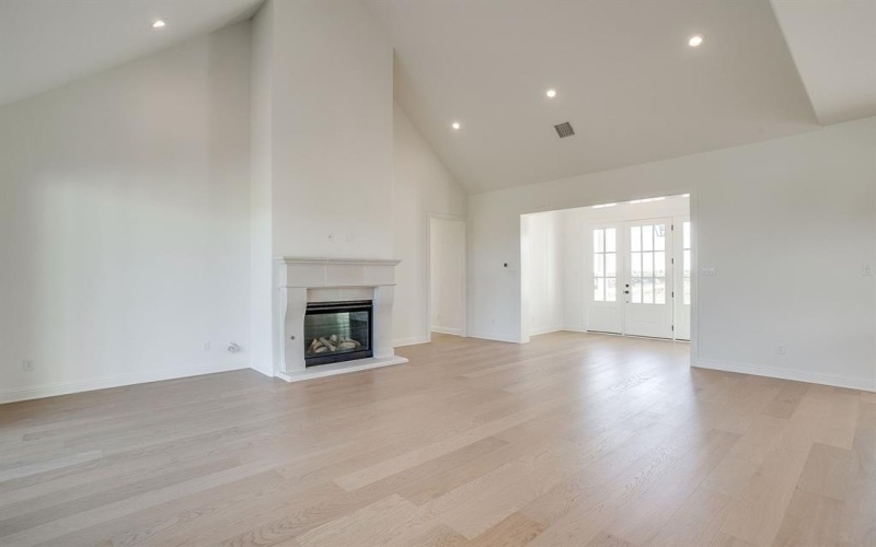 8129 Spanish Hills, Benbrook, TX 76126, 4 Habitaciones Habitaciones , ,2 BañosBaños,Residential,En Venta,8129 Spanish Hills,0,21099774