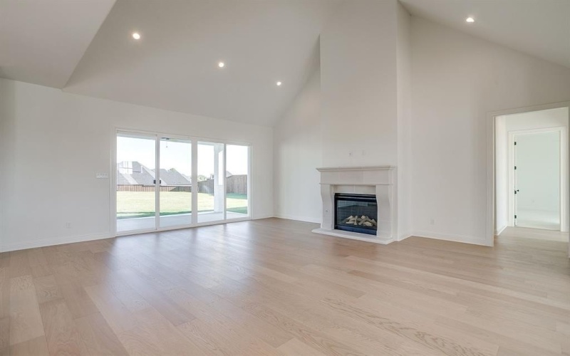 8129 Spanish Hills, Benbrook, TX 76126, 4 Habitaciones Habitaciones , ,2 BañosBaños,Residential,En Venta,8129 Spanish Hills,0,21099774