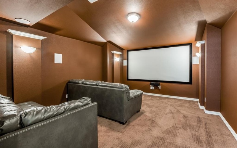 5016 Kadin Lane, Lewisville, TX 75056, 5 Habitaciones Habitaciones , ,5 BañosBaños,Residential,En Venta,5016 Kadin Lane,0,21099896