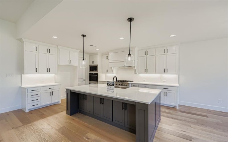 1805 Flowerfield Lane, Mansfield, TX 76063, 4 Bedrooms Bedrooms, ,3 BathroomsBathrooms,Residential,For Sale,1805 Flowerfield Lane,0,21100009