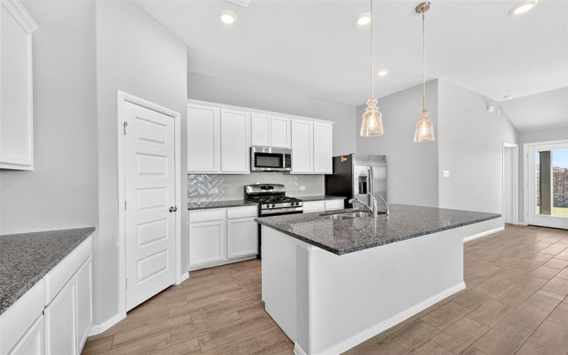 7236 Fairholt Road, Pilot Point, TX 76258, 4 Habitaciones Habitaciones , ,2 BañosBaños,Residential,En Venta,7236 Fairholt Road,0,21100020