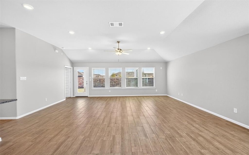 7236 Fairholt Road, Pilot Point, TX 76258, 4 Habitaciones Habitaciones , ,2 BañosBaños,Residential,En Venta,7236 Fairholt Road,0,21100020