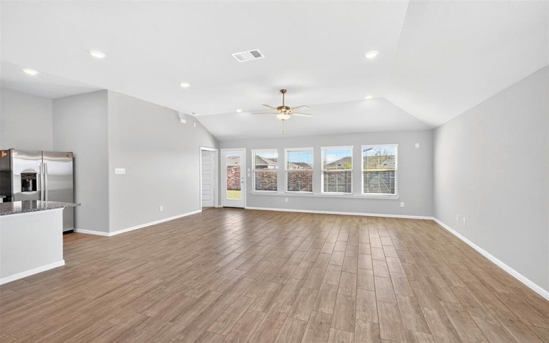 7236 Fairholt Road, Pilot Point, TX 76258, 4 Habitaciones Habitaciones , ,2 BañosBaños,Residential,En Venta,7236 Fairholt Road,0,21100020